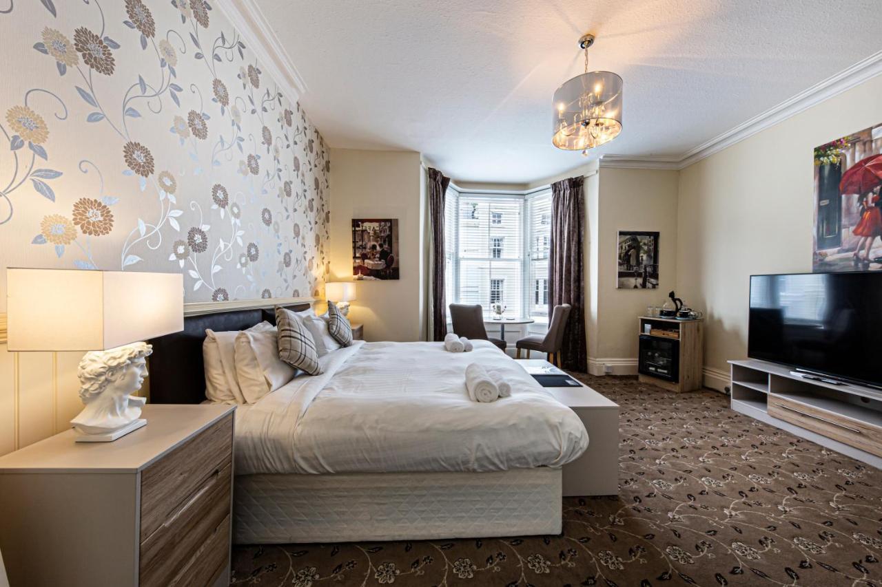 Snooze Bed and Breakfast Llandudno Buitenkant foto