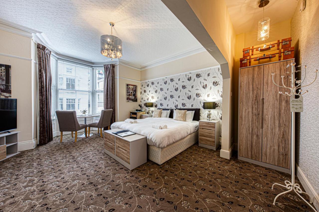 Snooze Bed and Breakfast Llandudno Buitenkant foto